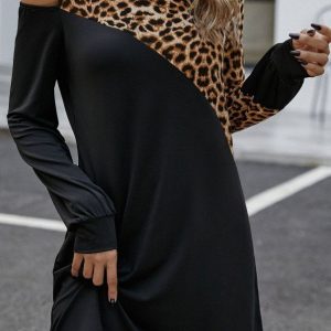 Kadın Uzun Kollu Omuzdan Açık Leopar Desenli Viskon Iki Iplik Mini Elbise