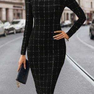 Kadın Uzun Kollu Yuvarlak Yaka Mini Dokuma Elbise