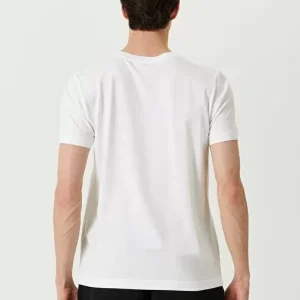 Alternative view of Unisex Basic Bisiklet Yaka Regular T-Shirt - Beyaz