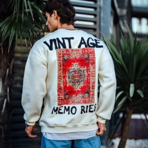 Alternative view of Oversize Bisiklet Yaka Üç İplik Baskılı SweatShirt - Beyaz