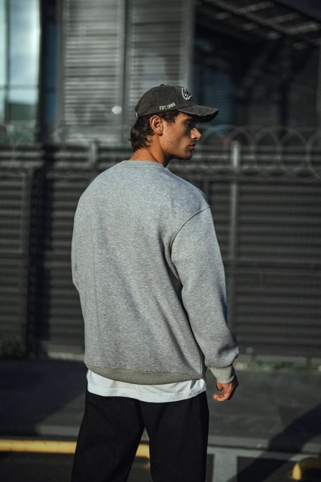 Kışlık Bisiklet Yaka Üç İplik Basic SweatShirt - Gri - Görsel 2