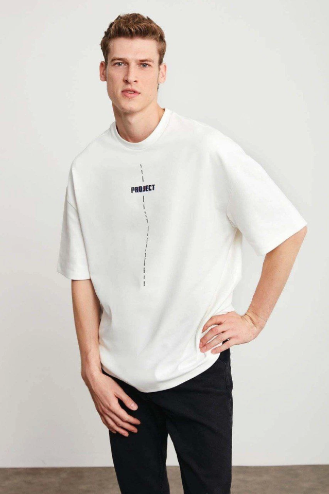 Unisex Baskılı Oversize T-Shirt - Beyaz - Görsel 3
