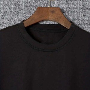 Alternative view of Baskılı Oversize Bisiklet Yaka T-shirt - Siyah