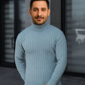 Alternative view of Erkek Fitilli Triko Kazak 3lÜ Set Bebek Mavisi Bej Siyah Regular Balıkcı Yaka Tam Boğazlı Triko Seti Modeli Kazak