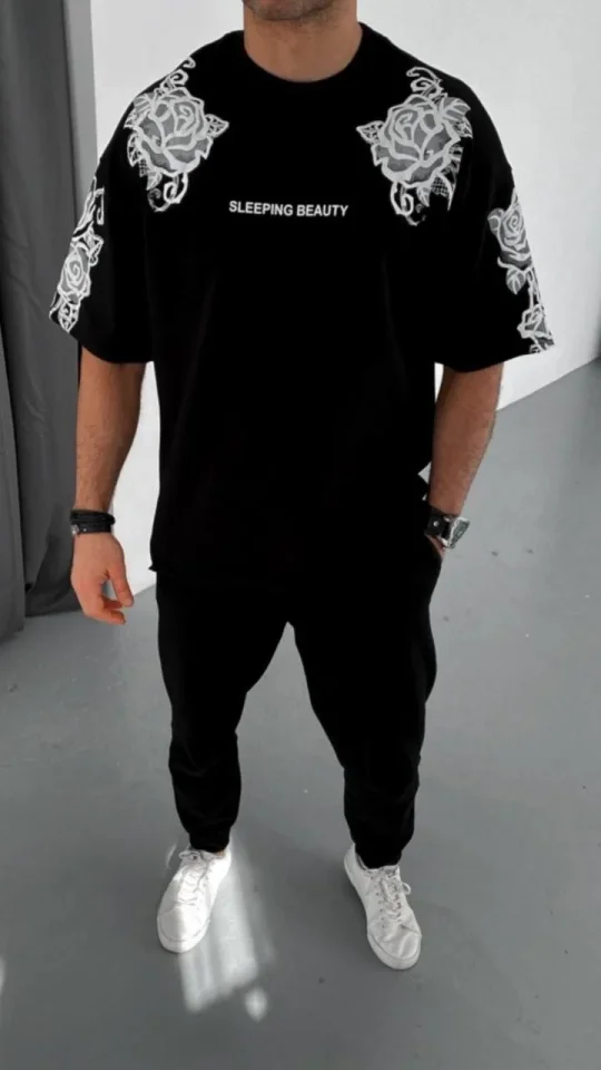Unisex Flok Kabartma Baskılı T-Shirt - Siyah - Görsel 3