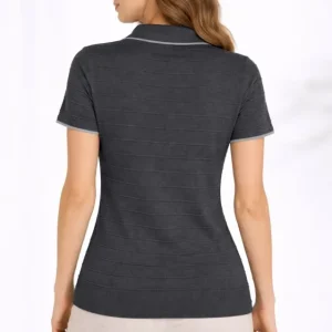 Alternative view of Triko Kumaş Yakalı Düğmesiz Açık Yaka Fitilli Kısa Kollu Regular Fit Tişört T-shirt - Siyah