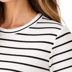 Alternative view of Çizgili Yazlık Triko T-Shirt Bisiklet Yaka Rahat Kalıp Tişört - Beyaz