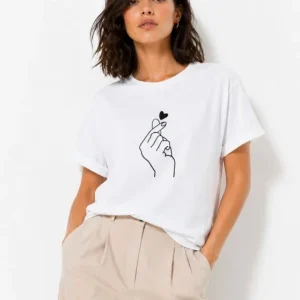 Kore Parmak Kalp Aşk Temalı Minimal Baskılı Tişört Yazlık Kısa Kol T-Shirt  - Beyaz