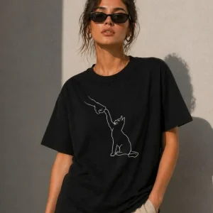 Minimal Kedi Çizim Baskılı Tişört Kısa Kol Yazlık T-Shirt - Siyah