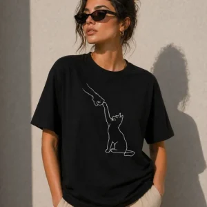 Alternative view of Minimal Kedi Çizim Baskılı Tişört Kısa Kol Yazlık T-Shirt - Siyah