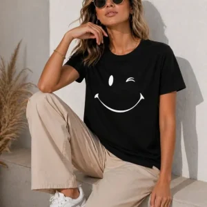 Minimal Gülümseyen Yüz Baskılı Tişört Kısa Kol Yazlık T-Shirt - Siyah