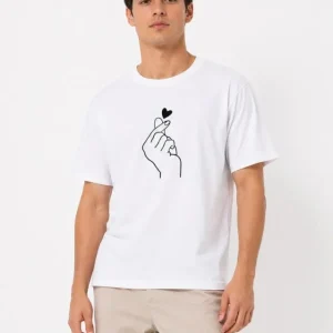 Alternative view of Erkek Kore Parmak Kalp Aşk Temalı Minimal Baskılı Tişört Yazlık Kısa Kol T-Shirt - Beyaz