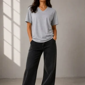 Alternative view of V Yaka Basic Tişört Kısa Kol Yazlık Regular Fit T-Shirt - Gri