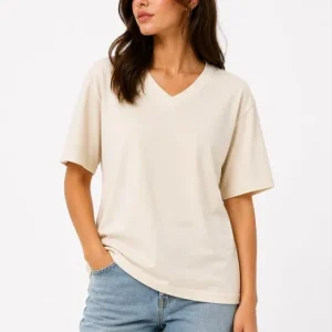 Alternative view of V Yaka Basic Tişört Kısa Kol Yazlık Regular Fit T-Shirt - Bej