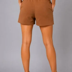 Alternative view of Dokuma Kumaş Cepli Bağcıklı Regular Fit Yazlık Şort - Kahverengi