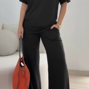 Kadın Kısa Kollu Bisiklet Yaka Viskon Iki Iplik Bluz Ve Pantolon Ikili Takım