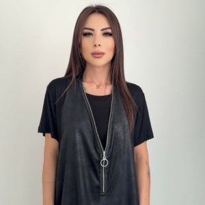 Alternative view of Kadın Kısa Kollu Yuvarlak Yaka Viskon Bluz + Kolsuz Fermuarlı çatlak Deri Yelek