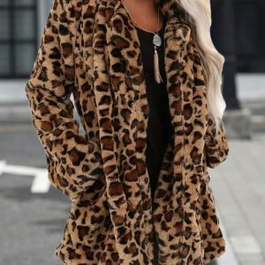 Kadın Uzun Kollu Yakalı Cepli Kısa Peluş Leopar Kaban
